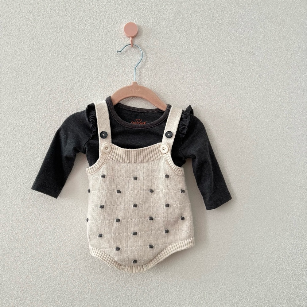 Baby Girl 0-3M Charcoal Top with Cream Knit Onesie